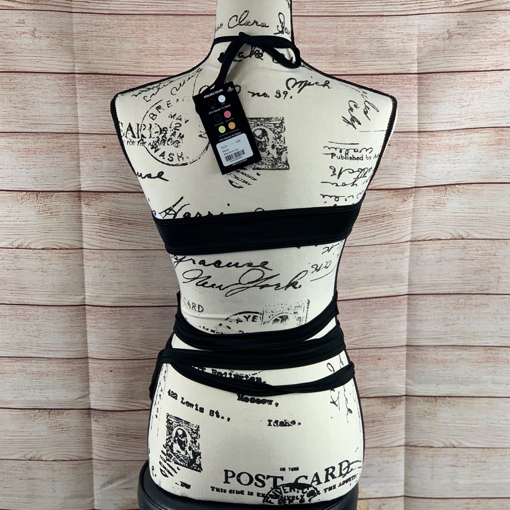 Mapole' Wrap Around Black Top - Picture 2 of 6